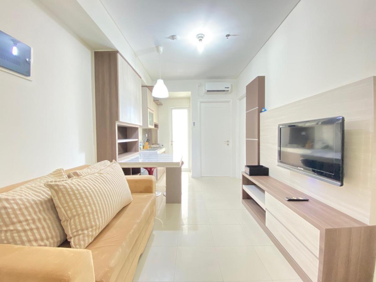 Private & Bright 2br At Parahyangan Near Nara Park By Travelio Apartemen *